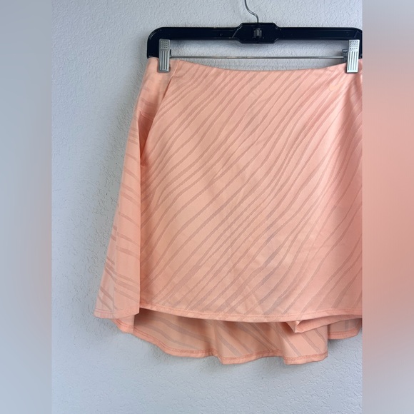 Nike Golf Skort Orange or Peachy Size Medium - Picture 2 of 9